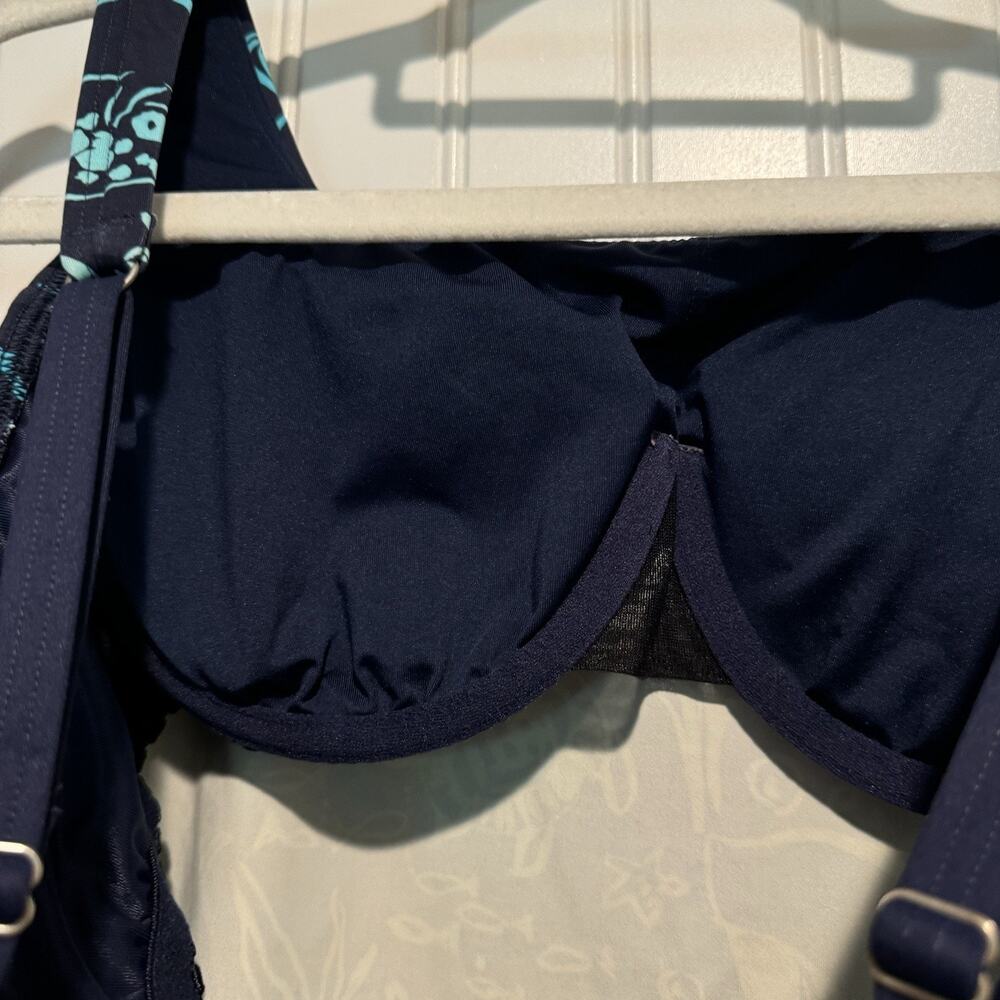 Lands End Ombré Under The Sea Tankini Swim Top Underwire Size 10 - Picture 6 of 7